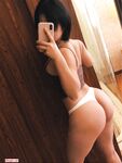 Isang magandang binibini na fitness trainer sa Shanghai ang handang magkaroon ng 3P facial cum at oral sex sa isang makapangyarihang lalaki para sa pera~ipinapakita ang kanyang makulay na buhay