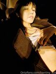 长得像孙燕姿的新加坡E杯混血纹身女神「Ada822」OF大尺度露脸私拍激情撩骚自慰男女通吃