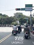 2024 년 대만 교정기 미인 [RayRay Rui Rui]는 슈퍼마켓에서 큰 가슴을 노출하고 양면 3P 섹스를하며 거의 얼굴을 보이지 않는 혜택을 트윗했습니다.
