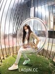 2024 년 대만 교정기 미인 [RayRay Rui Rui]는 슈퍼마켓에서 큰 가슴을 노출하고 양면 3P 섹스를하며 거의 얼굴을 보이지 않는 혜택을 트윗했습니다.