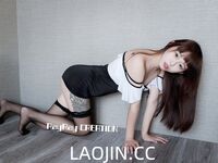 2024 년 대만 교정기 미인 [RayRay Rui Rui]는 슈퍼마켓에서 큰 가슴을 노출하고 양면 3P 섹스를하며 거의 얼굴을 보이지 않는 혜택을 트윗했습니다.