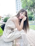 2024 년 대만 교정기 미인 [RayRay Rui Rui]는 슈퍼마켓에서 큰 가슴을 노출하고 양면 3P 섹스를하며 거의 얼굴을 보이지 않는 혜택을 트윗했습니다.