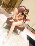 2024 년 대만 교정기 미인 [RayRay Rui Rui]는 슈퍼마켓에서 큰 가슴을 노출하고 양면 3P 섹스를하며 거의 얼굴을 보이지 않는 혜택을 트윗했습니다.