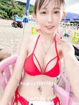 2024 년 대만 교정기 미인 [RayRay Rui Rui]는 슈퍼마켓에서 큰 가슴을 노출하고 양면 3P 섹스를하며 거의 얼굴을 보이지 않는 혜택을 트윗했습니다.