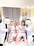 2024 년 대만 교정기 미인 [RayRay Rui Rui]는 슈퍼마켓에서 큰 가슴을 노출하고 양면 3P 섹스를하며 거의 얼굴을 보이지 않는 혜택을 트윗했습니다.