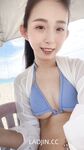 2024 년 대만 교정기 미인 [RayRay Rui Rui]는 슈퍼마켓에서 큰 가슴을 노출하고 양면 3P 섹스를하며 거의 얼굴을 보이지 않는 혜택을 트윗했습니다.