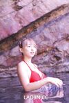 2024 년 대만 교정기 미인 [RayRay Rui Rui]는 슈퍼마켓에서 큰 가슴을 노출하고 양면 3P 섹스를하며 거의 얼굴을 보이지 않는 혜택을 트윗했습니다.