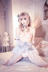 明星颜值性感女神『小礼好困@SleeppyLee1』唯美私拍-杂图