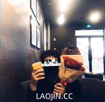 2024년 청두의 미모 커플 [루토루토-커플]은 아내 바꾸기를 좋아하는 아름답고 아름다운 아가씨입니다. 그녀는 하얀 피부와 얇은 허리를 가지고 있지만 여전히 찐빵입니다. 보다.