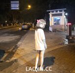 2024년 청두의 미모 커플 [루토루토-커플]은 아내 바꾸기를 좋아하는 아름답고 아름다운 아가씨입니다. 그녀는 하얀 피부와 얇은 허리를 가지고 있지만 여전히 찐빵입니다. 보다.