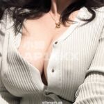 2024年，【重磅】極品清純大奶學妹【小狗】未發第二彈全套付費，發育得真好，私處粉嫩尺度大