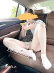 极品乱伦真实小姨和外甥通奸【xiaoyima888】7月最新，扒开小姨性感的蚕丝内裤无套输出内射，户外撒尿对白刺激！