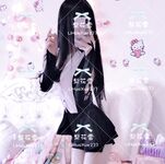 매우 부드럽고 사랑스러운 작은 로리 "Lihua Xue"는 몸집이 작고 하얗고 부드러운 몸매를 가지고있어 매우 매력적입니다! 겉으로는 귀여워 보이는 귀여운 소녀는 핑크색 가슴을 가진 보지와 인간 모양의 작은 암캐를 가진 비밀리에 작은 창녀입니다.