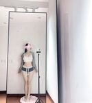 The heavy-hitting micro-circle celebrity with big breasts and fat ass [Innocent Xiaochu] VIP threshold view worth 10,000 yuan, Ziwei has sex in the car and shakes, making men unable to stop