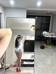 The heavy-hitting micro-circle celebrity with big breasts and fat ass [Innocent Xiaochu] VIP threshold view worth 10,000 yuan, Ziwei has sex in the car and shakes, making men unable to stop