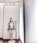The heavy-hitting micro-circle celebrity with big breasts and fat ass [Innocent Xiaochu] VIP threshold view worth 10,000 yuan, Ziwei has sex in the car and shakes, making men unable to stop
