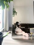 The heavy-hitting micro-circle celebrity with big breasts and fat ass [Innocent Xiaochu] VIP threshold view worth 10,000 yuan, Ziwei has sex in the car and shakes, making men unable to stop