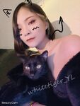 推特清纯极品露脸小母狗【whitetiger_YL】订阅，露出道具调教啪啪3P内射喝圣水花样繁多