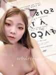 推特清纯极品露脸小母狗【whitetiger_YL】订阅，露出道具调教啪啪3P内射喝圣水花样繁多