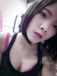 推特清纯极品露脸小母狗【whitetiger_YL】订阅，露出道具调教啪啪3P内射喝圣水花样繁多