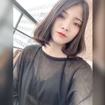 推特清纯极品露脸小母狗【whitetiger_YL】订阅，露出道具调教啪啪3P内射喝圣水花样繁多