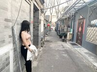 淫盪反差性感女神『退役魔法少女』露出 3P 野戰潮噴，窮人高高在上的女神 富人的肉便器玩具，外表多清純靚麗私下就多反差