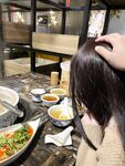 超級騷的反差女大學生『有人喝可樂嗎』搖著屁股討好主人的小母狗 像個人型飛機杯一樣被使用，每一下都深深插進花芯