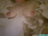人间尤物！推特漫画身材巅峰女神【姬子猫】蜜桃臀白虎嫩乳犹如硅胶娃娃，大尺度不健康视图私拍