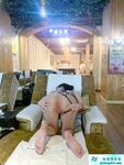 推特超A完美身材嫩妹【Luna000yu】专注户外多场景大胆露出，真空出门地铁游乐场超市人前露逼