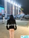 推特超A完美身材嫩妹【Luna000yu】专注户外多场景大胆露出，真空出门地铁游乐场超市人前露逼
