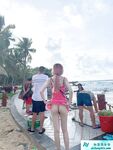 推特超A完美身材嫩妹【Luna000yu】专注户外多场景大胆露出，真空出门地铁游乐场超市人前露逼