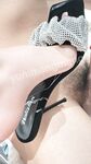 The ruthless Silk Foot Juicer Goddess "Yu Ni is very busy." The little brother can't help but come to Ni Ni's feet to get horny again. He holds the glans between his toes and keeps teasing and rubbing. How long can you last①