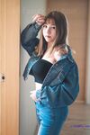 最新8月流出，推特八字大奶露脸反差婊【Emma18Y】高价订阅福利，勇闯有人男厕景区超市露出道具紫薇野战啪啪