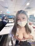 最新8月流出，推特八字大奶露脸反差婊【Emma18Y】高价订阅福利，勇闯有人男厕景区超市露出道具紫薇野战啪啪