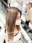 最新8月流出，推特八字大奶露脸反差婊【Emma18Y】高价订阅福利，勇闯有人男厕景区超市露出道具紫薇野战啪啪