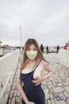 最新8月流出，推特八字大奶露脸反差婊【Emma18Y】高价订阅福利，勇闯有人男厕景区超市露出道具紫薇野战啪啪