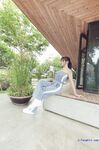 最新8月流出，推特八字大奶露脸反差婊【Emma18Y】高价订阅福利，勇闯有人男厕景区超市露出道具紫薇野战啪啪