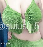 最新核弹泄密！波霸女神【老公不在家】喷血付费福利，闺蜜百合激情啪啪道具紫薇，阴道连续下弹珠