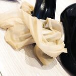 性感反差白富美女神『leggybabenb』领导故意把男友派去出差然后来家里玩，听说男友喜欢打我屁股就一直使劲打，叫声诱人