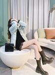 性感反差白富美女神『leggybabenb』领导故意把男友派去出差然后来家里玩，听说男友喜欢打我屁股就一直使劲打，叫声诱人