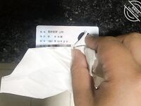 海角《兄妹乱伦》【爱上自己的亲妹妹】趁爸妈不在家偷偷溜进妹妹的房间强插妹妹的小嫩B