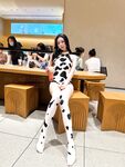 30萬粉絲著名美團外賣媛網紅秀人網模特「小逗逗」全量推特資源 極品露臉大長腿頂級露出專家