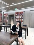 30萬粉絲著名美團外賣媛網紅秀人網模特「小逗逗」全量推特資源 極品露臉大長腿頂級露出專家