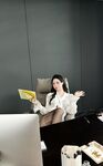 30萬粉絲著名美團外賣媛網紅秀人網模特「小逗逗」全量推特資源 極品露臉大長腿頂級露出專家