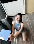 30萬粉絲著名美團外賣媛網紅秀人網模特「小逗逗」全量推特資源 極品露臉大長腿頂級露出專家