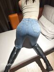 Super heavy recommendation in August! [Small article] The complete version of the beautiful young woman with long legs whom the master dated, P1! The master likes beautiful legs in high heels and stockings, and the little slut can’t stand still while bein