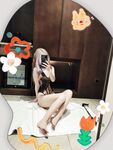 清纯白嫩小母狗学妹『辞安』白虎当然要配白丝啦，好喜欢被鸡巴插入的感觉，想当哥哥的炮架被哥哥抱起来操