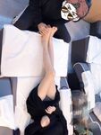 Cô vợ nhỏ ngây thơ và đĩ điếm "gái trẻ mới lớn", âm đạo của cô ấy quá chật, tự tay ôm con cặc nam giới vào trong âm hộ nhỏ của mình, phát ra tiếng kêu thoải mái và đầy dục vọng.