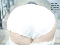 ห้องเรียนของ "พีช ลิตเติ้ล โมโมะ" สาวโรงเรียนที่ตัดกันในวิทยาเขตสีเขียว