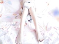 青蔥校園反差學妹『桃小沫沫』穹妹